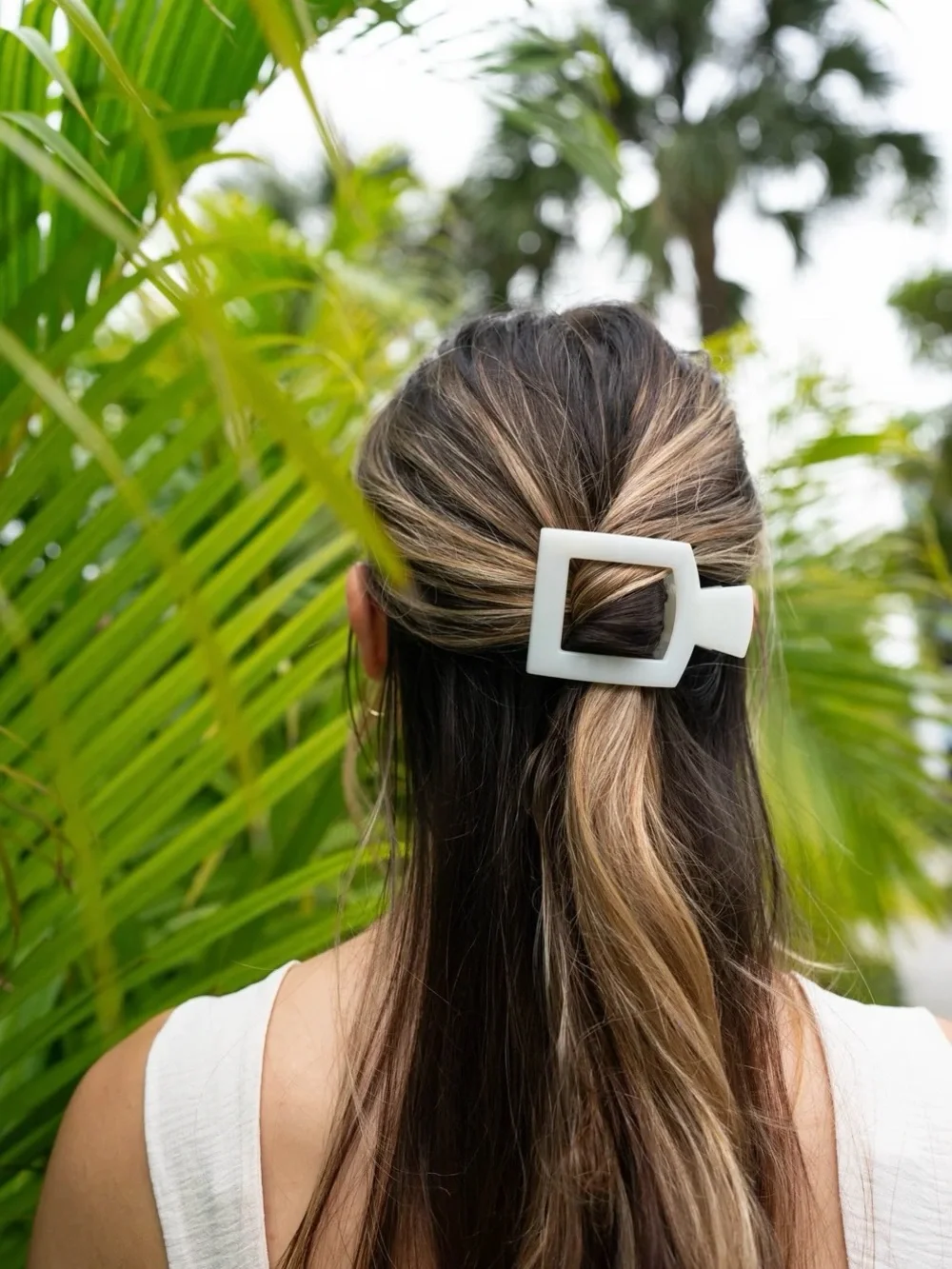 Teleties Coconut White Large Flat Square Hair Clip